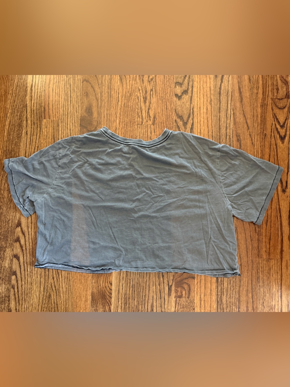 BP. Soft Heather Gray Cropped Tee Shirt Size Large - Picture 4 of 4